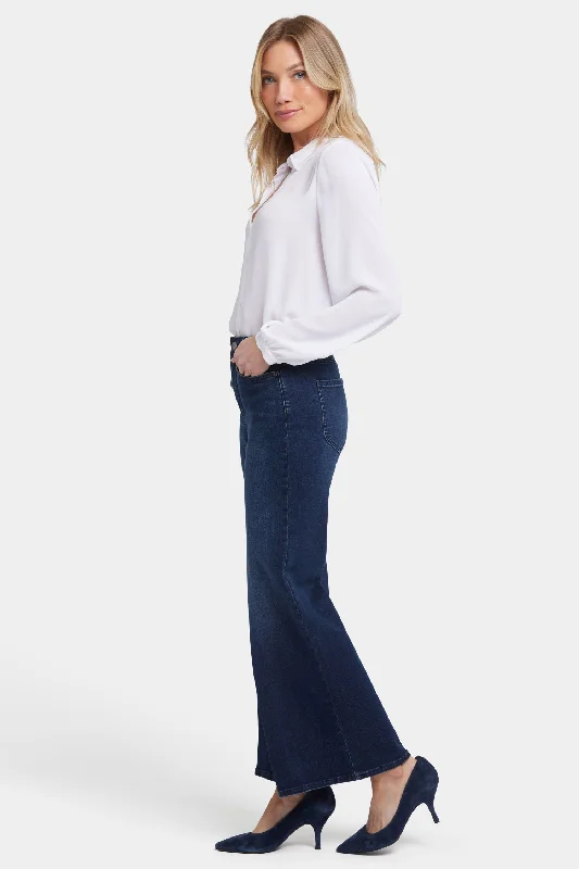 Mia Palazzo Ankle Jeans - Basin